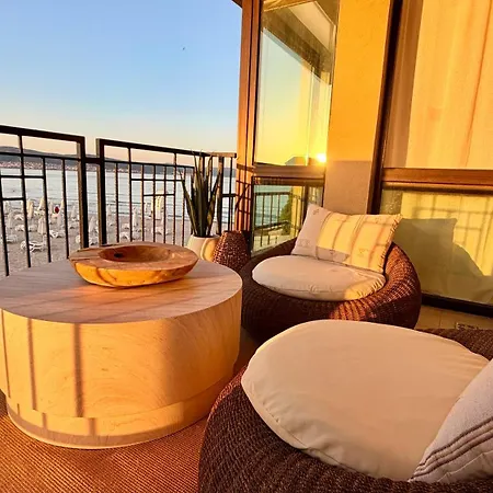 Apartament Oasis Vip Club - Boutique Studio