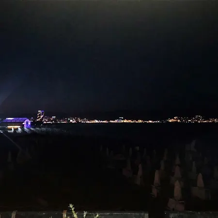 アパート Boutique Studio At Oasis Vip Club サニービーチ